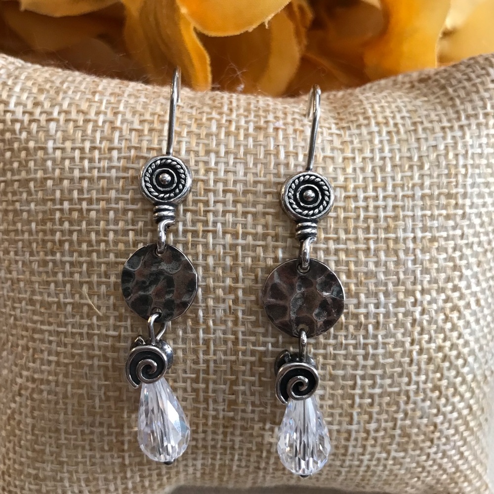 ❤️ Silpada Crystal and Sterling Silver Earrings